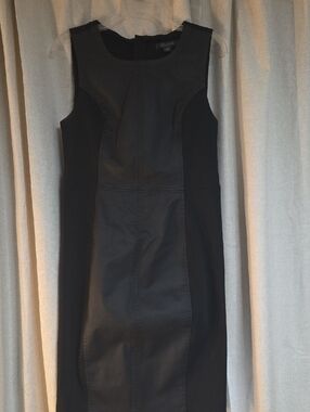 Level 99 Black Sleeveless Midi Sheath Dress